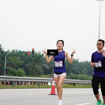 Runner Photo 7483453