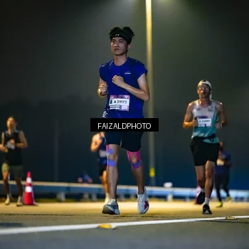 Runner Photo 7483466