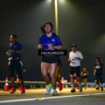 Runner Photo 7483502