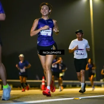 Runner Photo 7483526