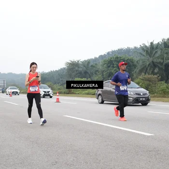 Runner Photo 7483529