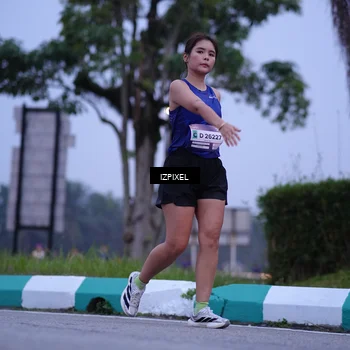 Runner Photo 7483536