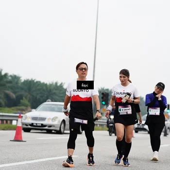Runner Photo 7483541