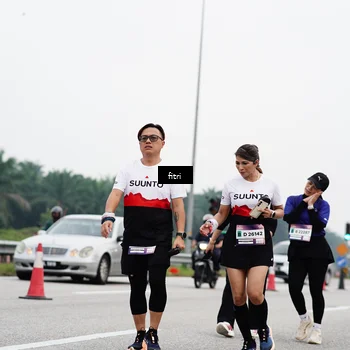 Runner Photo 7483544