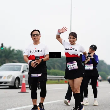 Runner Photo 7483550