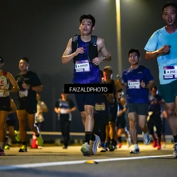 Runner Photo 7483562