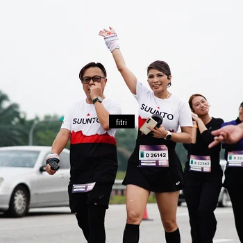 Runner Photo 7483564