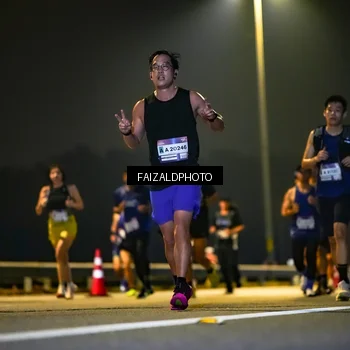 Runner Photo 7483565