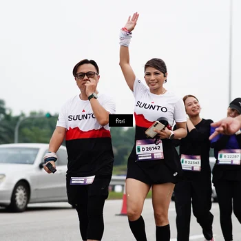 Runner Photo 7483572