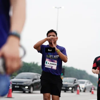 Runner Photo 7483595