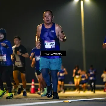 Runner Photo 7483598
