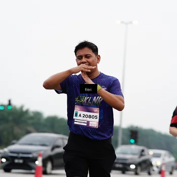 Runner Photo 7483602