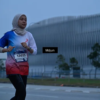 Runner Photo 7483607