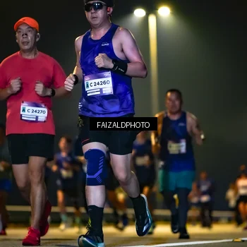 Runner Photo 7483612