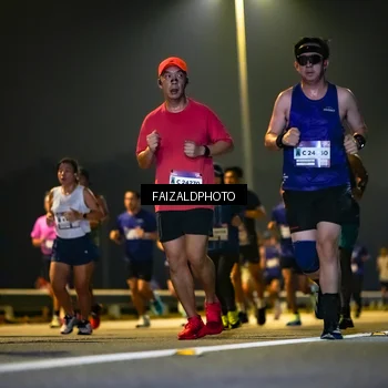 Runner Photo 7483613
