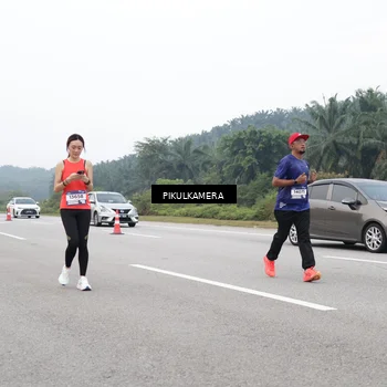 Runner Photo 7483634