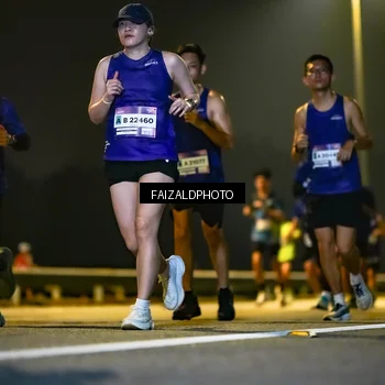 Runner Photo 7483646