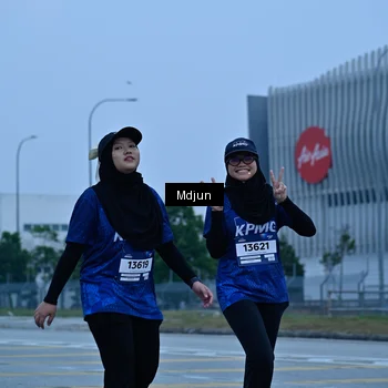 Runner Photo 7483665