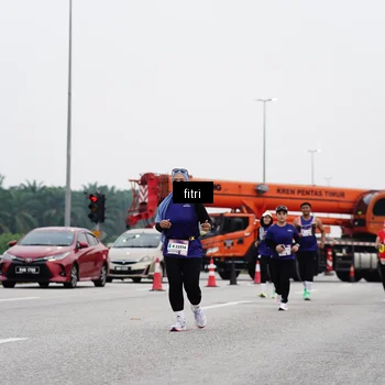 Runner Photo 7483684