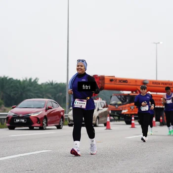 Runner Photo 7483698