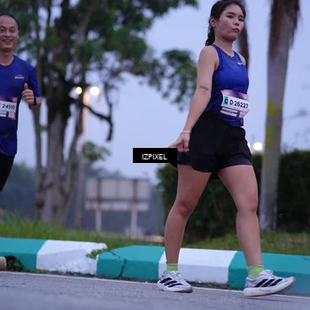 Runner Photo 7483706