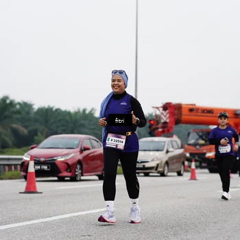 Runner Photo 7483717