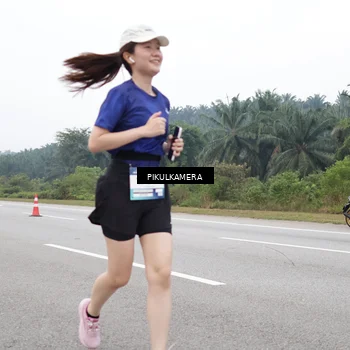 Runner Photo 7483722