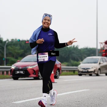 Runner Photo 7483731