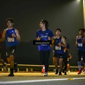Runner Photo 7483753