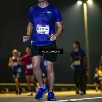 Runner Photo 7483755