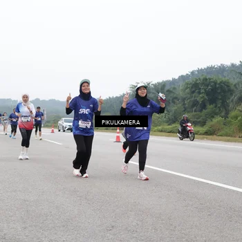 Runner Photo 7483797