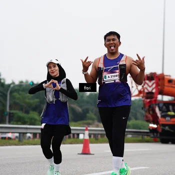 Runner Photo 7483809