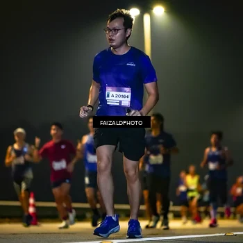Runner Photo 7483810