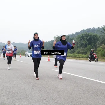Runner Photo 7483815
