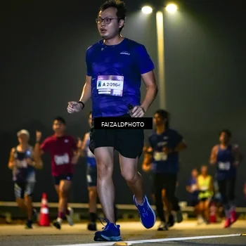 Runner Photo 7483818