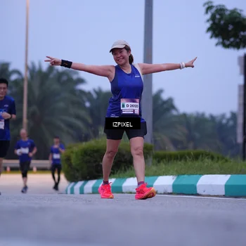 Runner Photo 7483825