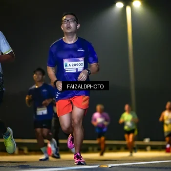 Runner Photo 7483835