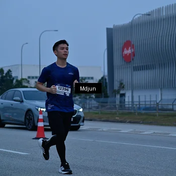 Runner Photo 7483839