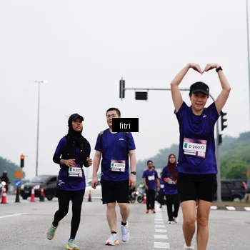 Runner Photo 7483841