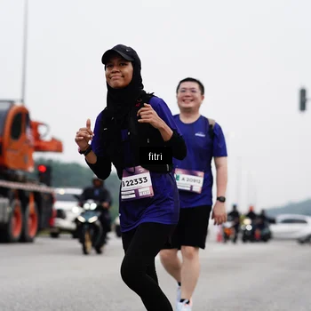 Runner Photo 7483869