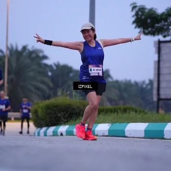 Runner Photo 7483880