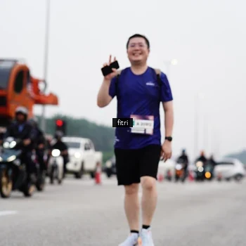 Runner Photo 7483885