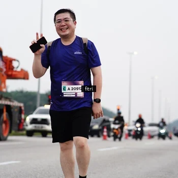 Runner Photo 7483899