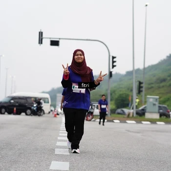 Runner Photo 7483900