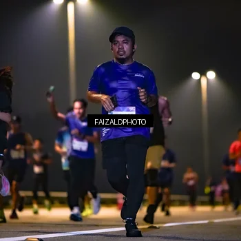 Runner Photo 7483923