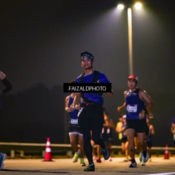 Runner Photo 7483939