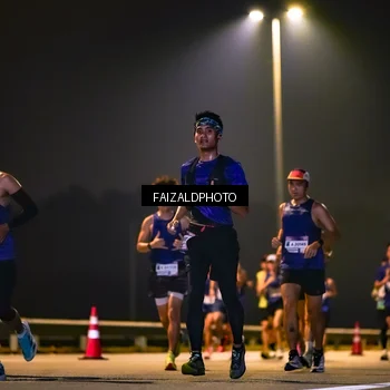 Runner Photo 7483942