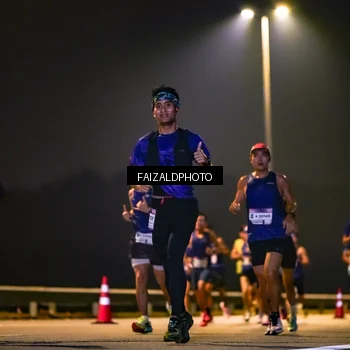 Runner Photo 7483945