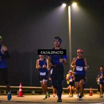 Runner Photo 7483946