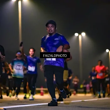Runner Photo 7483947